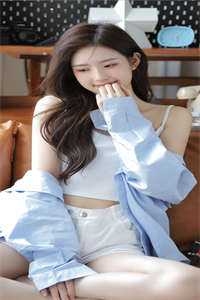 二十年前被我推下古井的八岁女儿回来了