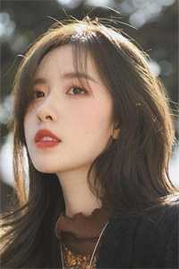 带女儿离婚后，我用签到系统成大佬