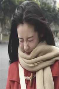 老婆给前男友三百万，给我三千万