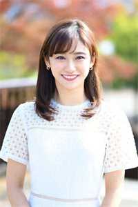 逆袭被八个绝世无双姐姐狂宠上天王小柯王思琪
