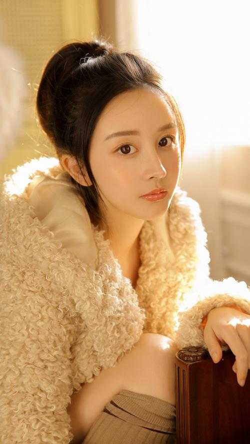 未婚夫偷我的游艇和银行卡去撩妹后
