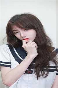 妻子逼我指导吻戏，我死后她悔疯了