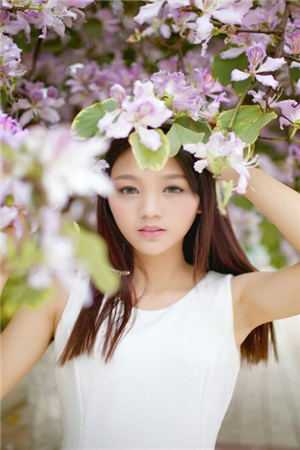 重回三年前，女友拒绝我的求婚远赴初恋身旁
