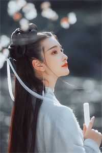 妈妈爱相亲，我把妈妈一起逼疯