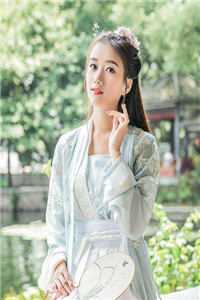 翻出老婆的私房钱后，她藏把菜刀