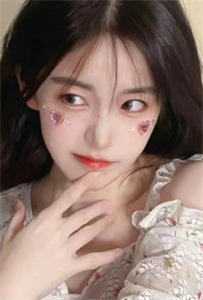 重生后，师姐是毒美人