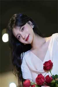 卧底美女小说全文