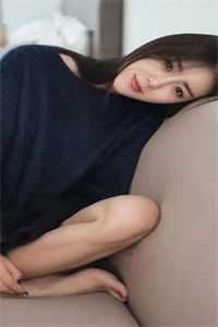 女营长为鳏兄折断我手指，我转身另娶三年抱俩